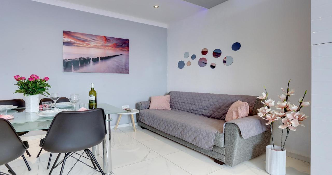 Adorable Apartment Ena Kastela Dış mekan fotoğraf