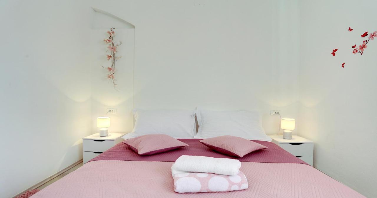 Adorable Apartment Ena Kastela Dış mekan fotoğraf